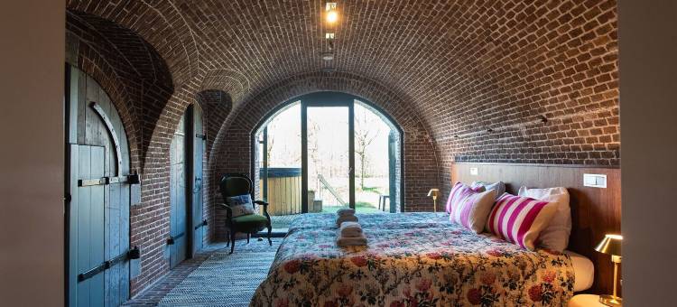 弗尔伦堡(Fort Vuren)图片