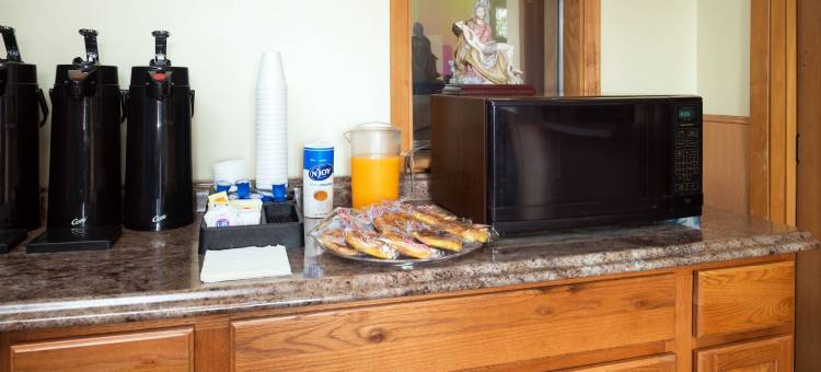 斯波坎温德姆豪生酒店(Howard Johnson by Wyndham Spokane)图片