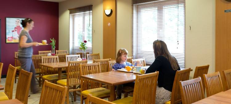 宜必思列日瑟兰酒店(Ibis Liège Seraing)图片