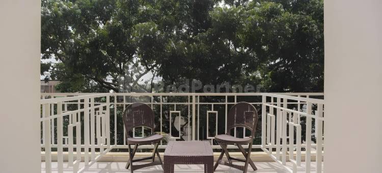 拉瓦本图之家红伙伴(Rawa Buntu House RedPartner)图片