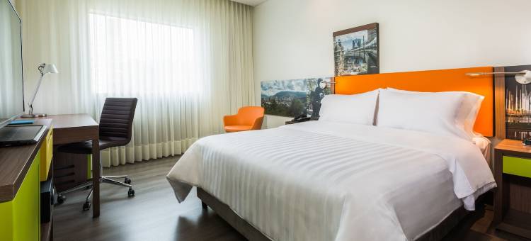 麦德林希尔顿欢朋酒店(Hampton by Hilton Medellin)图片