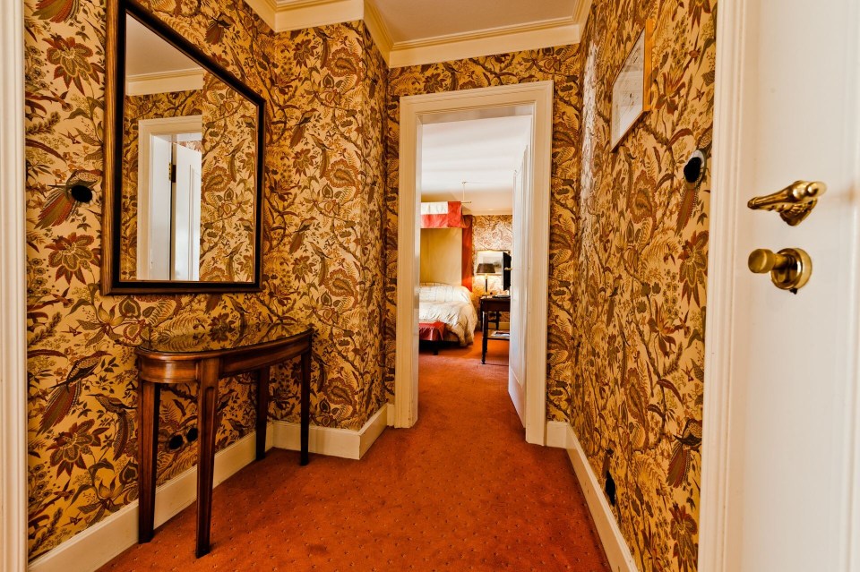 Hotel KronenschlösschenOver view