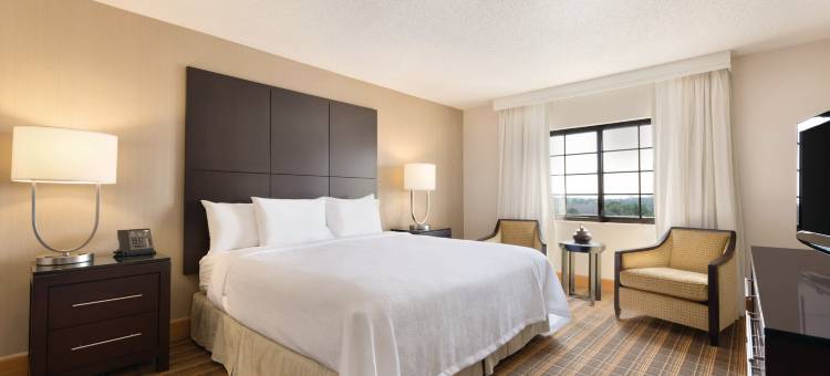 希尔顿安泊酒店-格林维尔高尔夫及会议中心(Embassy Suites by Hilton Greenville Golf Resort & Conference Center)图片