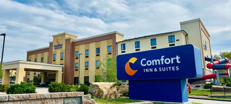 肖尼-堪萨斯城舒适套房酒店(Comfort Inn & Suites Shawnee - Kansas City)图片