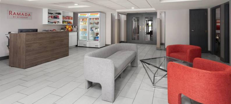 温德姆华美达酒店-密尔沃基(Ramada by Wyndham Milwaukee)图片