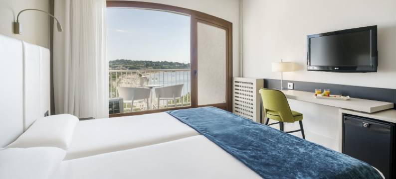 依昂卡莱塔公园酒店(Ilunion Caleta Park)图片