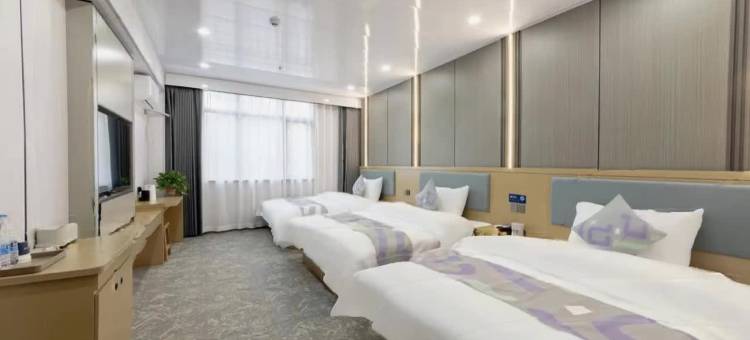 轻住酒店(西安大雁塔地铁站大唐不夜城店)图片