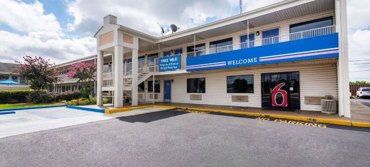 阿拉巴马安尼斯敦 6 号汽车旅馆(Motel 6 Anniston, Al)图片