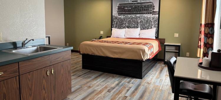 法兰克福速8酒店(Super 8 by Wyndham Frankfort IN)图片