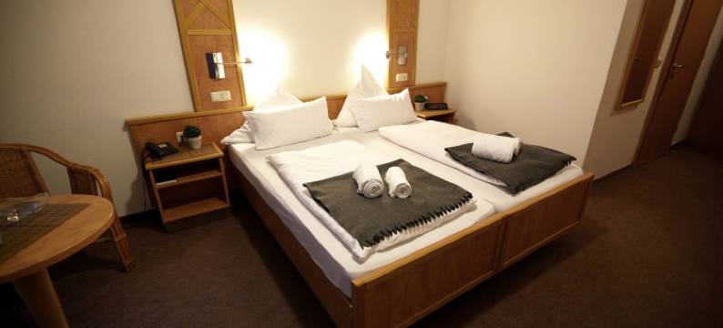 史坦伯格城堡酒店(Hotel Zur Burg Sternberg)图片