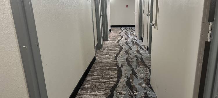 布利斯波因特旅馆西北印第安纳波利斯(BlissPoint Inn Northwest Indianapolis)图片