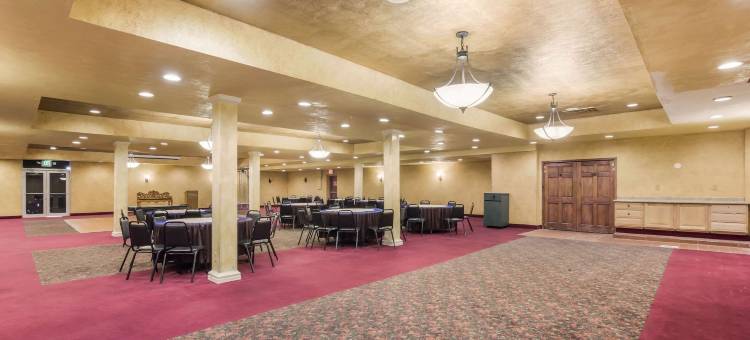 埃文斯维尔伊克诺旅馆(One Life Studios)图片