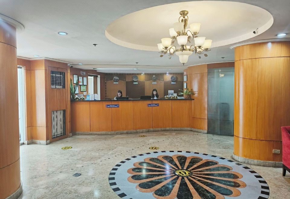 Pearl Manila HotelOver view