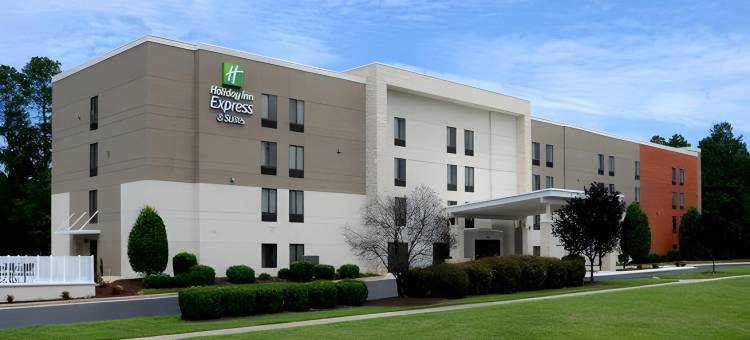 智选假日套房酒店三角研究园(Holiday Inn Express & Suites Raleigh Durham Airport at RTP)图片