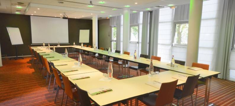 鲁瓦西展览中心公园绿色酒店(Green Hôtels Roissy Parc des Expositions)图片