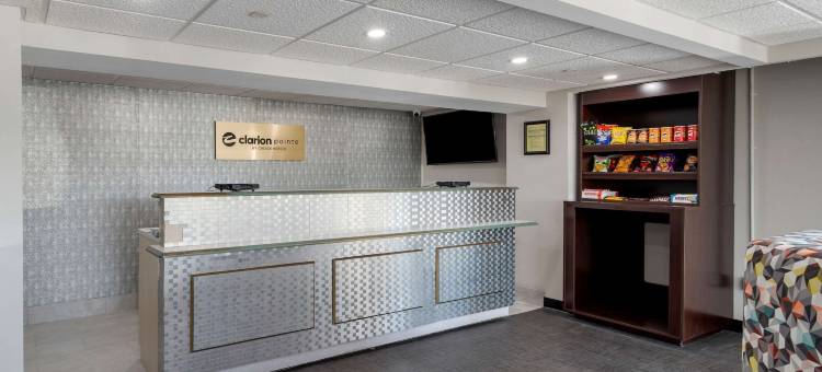 麦克多诺凯隆波因特酒店(Clarion Pointe McDonough)图片