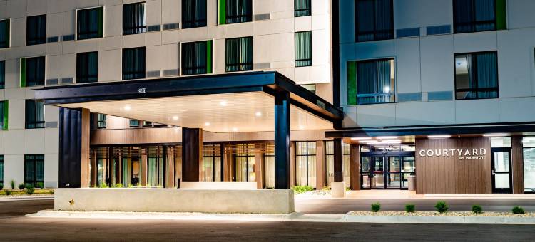 奥马哈东康瑟尔布拉夫斯万怡酒店(Courtyard Omaha East/Council Bluffs, IA)图片