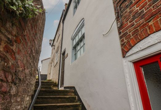 9 Salt Pan Well Steps Hotel Overview