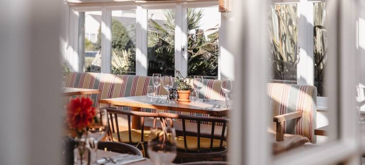 普卢姆菲泽斯住宿加早餐旅馆(The Plume of Feathers)图片