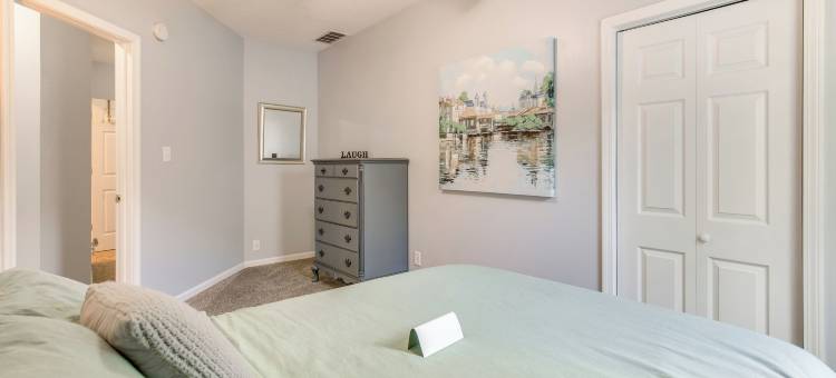 沃伦斯堡之家，靠近市中心！(Warrensburg Home, Close to Downtown!)图片