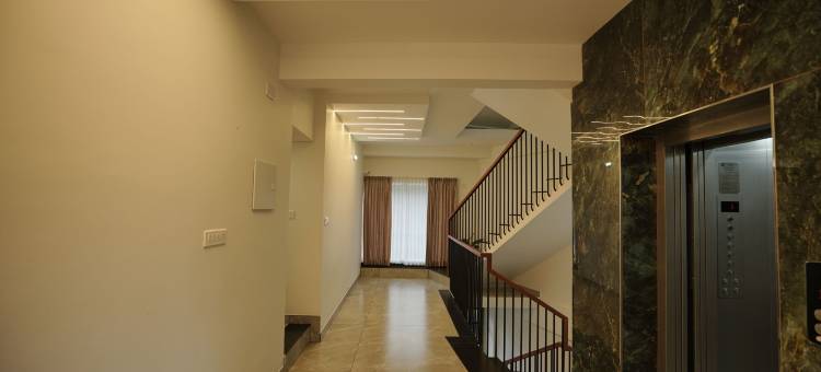 斯里贾神秘(Sreeja Myst)图片