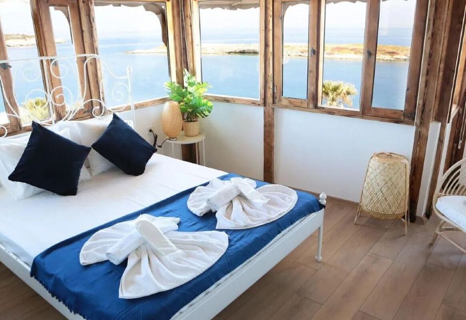 Arya Hotel Karaburun Hotel Overview