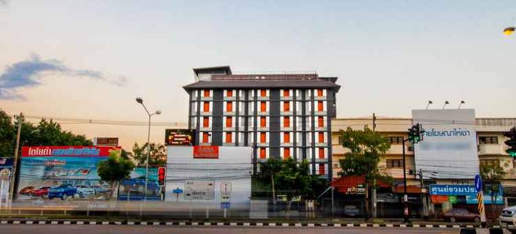 B2南邦市精品经济型酒店(B2 Lampang City Boutique & Budget Hotel)图片