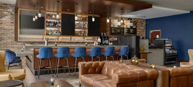 波特兰市中心/海滨万怡酒店(Courtyard Portland Downtown/Waterfront)图片