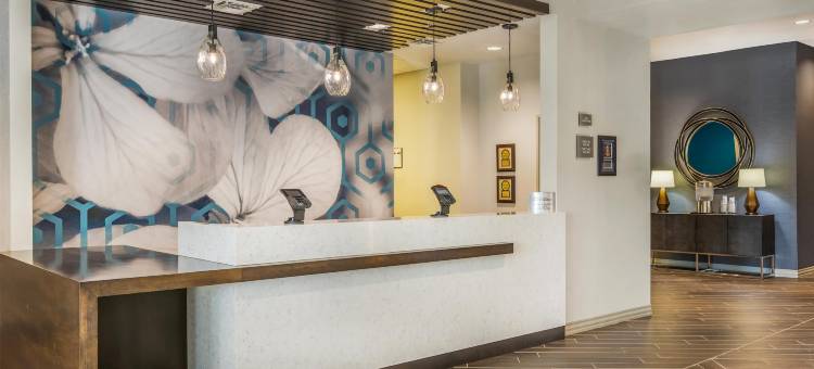 贝斯特韦斯特优质公园旁套房优质酒店(Best Western Plus Parkside Inn  Suites)图片