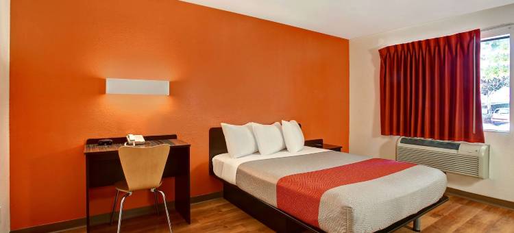 森尼韦尔北6号汽车旅馆(Motel 6 Sunnyvale, CA - North)图片