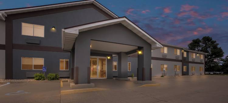 布鲁金斯凯艺酒店-大学(Quality Inn Brookings-University)图片