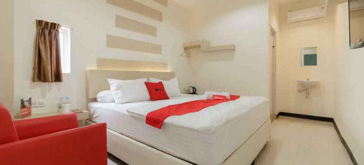 红多兹Plus酒店-近棉兰2号千禧ICT中心(RedDoorz Plus Near Millenium Ict Centre Medan 2)图片
