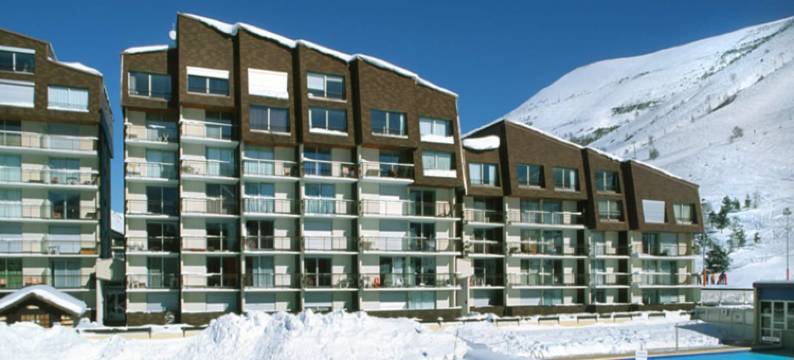 Alpine Comfort with Balcony图片