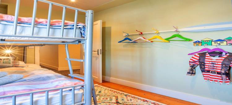 Apartment in Beaumaris with Snowdonia Views图片
