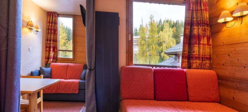 Apartment in Doucy near Ski Slopes图片