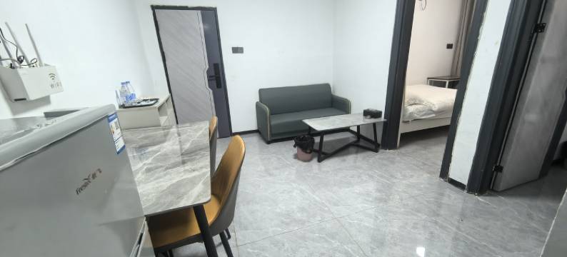 栖谷2023民宿(枋湖北二路分店)图片