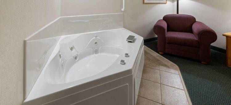 Shell Lake Lodge, a Travelodge by Wyndham图片