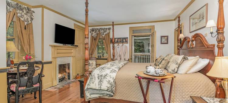 树倒农场民宿(Fallen Tree Farm Bed and Breakfast)图片