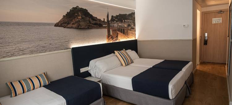 托萨镇唐胡安酒店(Hotel Don Juan Tossa)图片