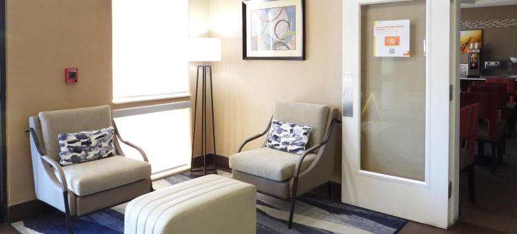 克罗斯维尔舒适套房酒店(Comfort Suites)图片