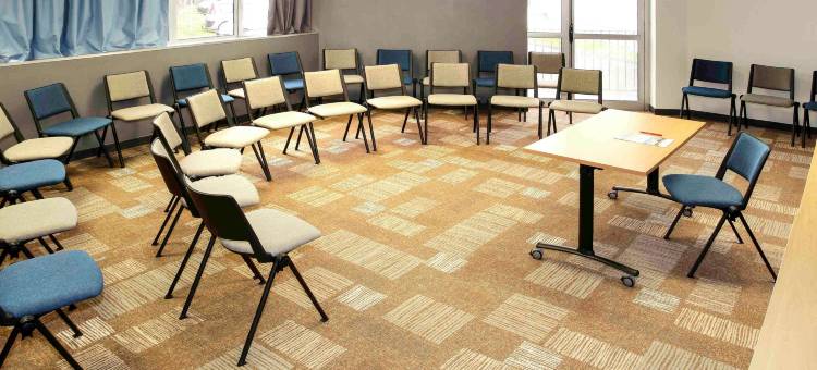 宜必思普瓦捷南酒店(Ibis Poitiers Sud)图片