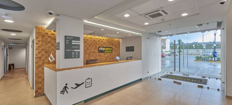 梅尼达阿塔布里萨万豪城市快捷青年酒店(City Express Junior by Marriott Merida Altabrisa)图片