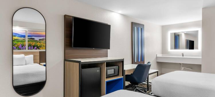 印第安纳波利斯东波斯特路温德姆戴斯酒店(Days Inn by Wyndham Indianapolis East Post Road)图片