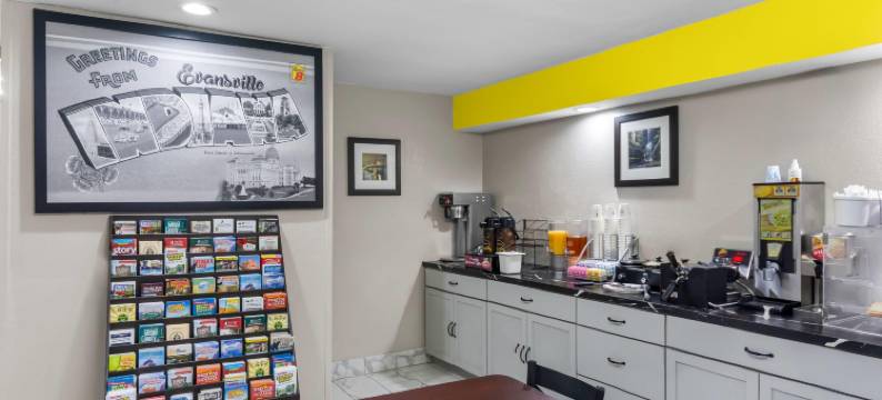 埃文斯维尔东速8酒店(Super 8 by Wyndham Evansville East)图片