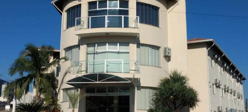 菲里昂广场酒店(Ferian Plaza Hotel)图片