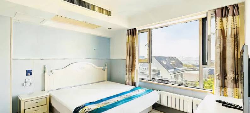 七月公寓酒店(西安钟鼓楼回民街地铁站店)图片