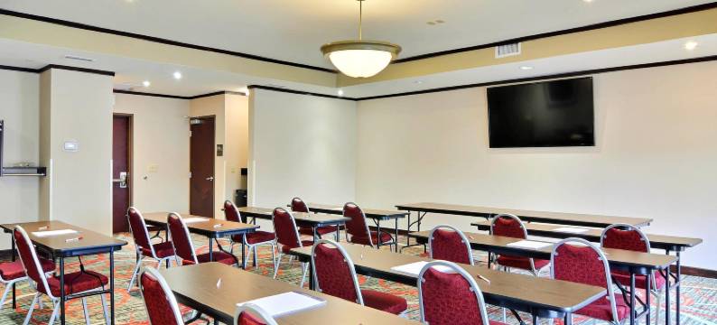 尤宁敦舒适酒店(Comfort Suites Uniontown)图片