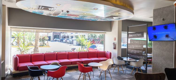 宜必思奇瓦瓦酒店(Ibis Chihuahua)图片