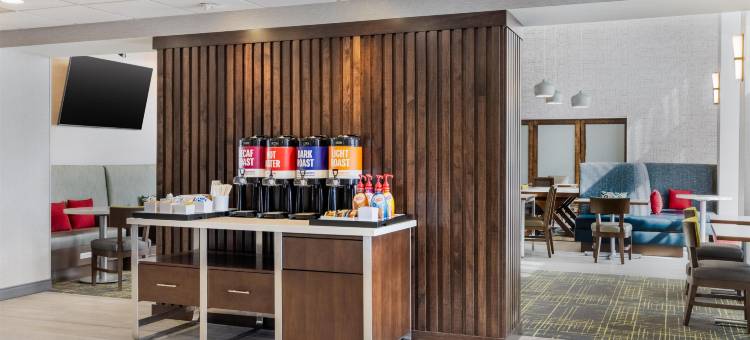 林肯东北I 80号欢朋套房酒店(Hampton Inn & Suites Lincoln Northeast/I-80)图片