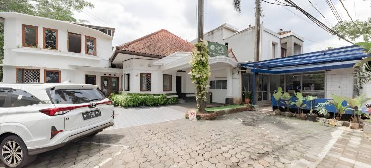 O酒店万隆-近西利旺宜体育场-原民族酒店万隆(Hotel O Bandung Near Stadion Siliwangi Formerly the Ethnic Hotel Bandung)图片
